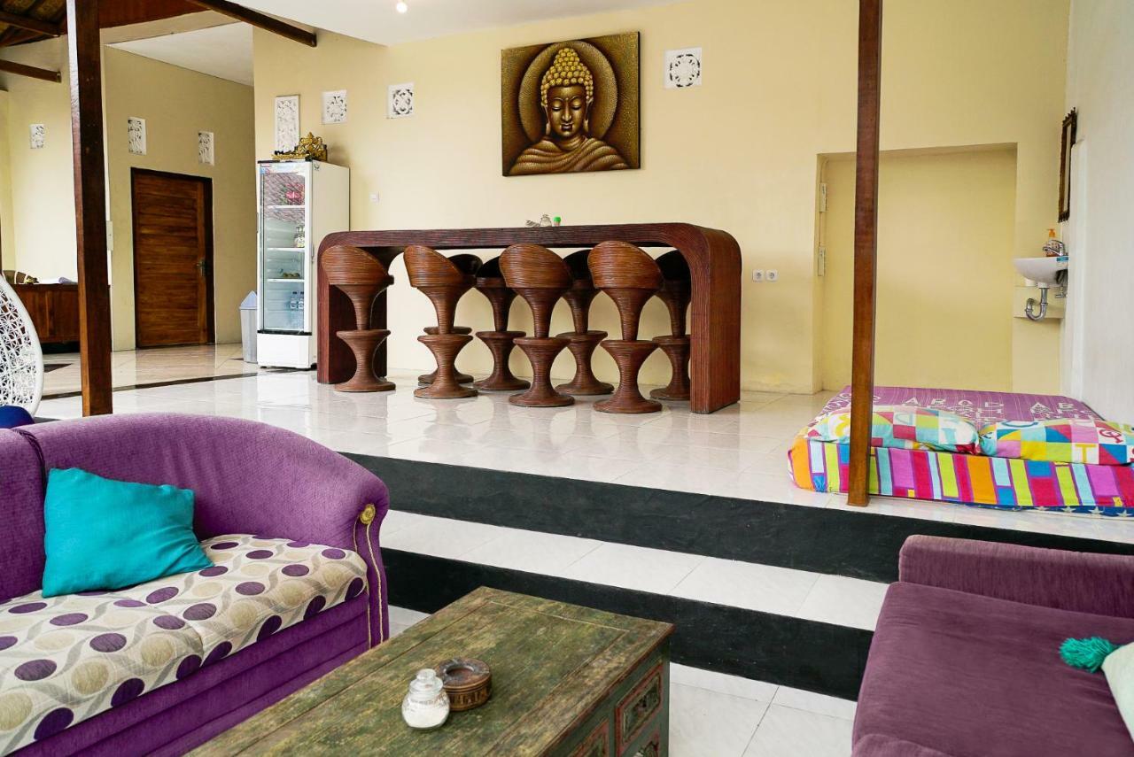 Hostel Nusa Penida Buitenkant foto