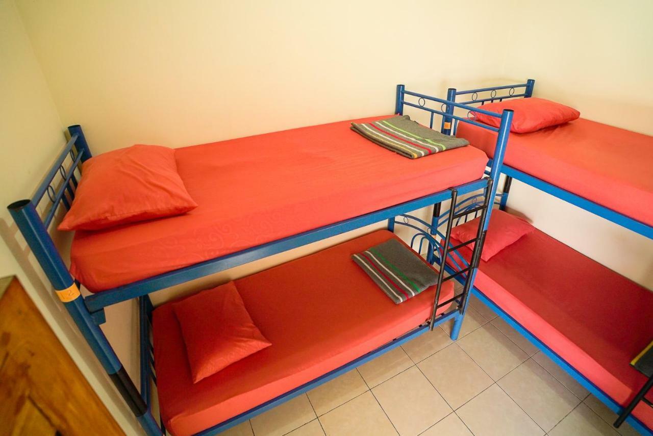 Hostel Nusa Penida Buitenkant foto